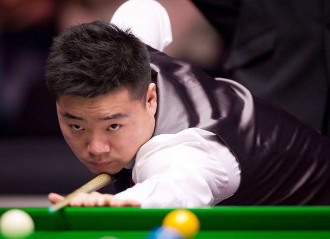 硬度上都得 硬度上都得