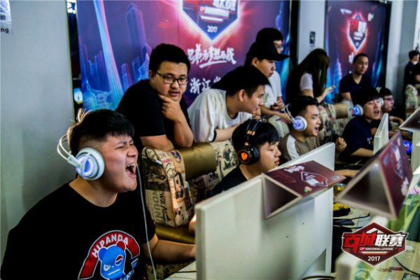 的影响力逐 的影响力逐